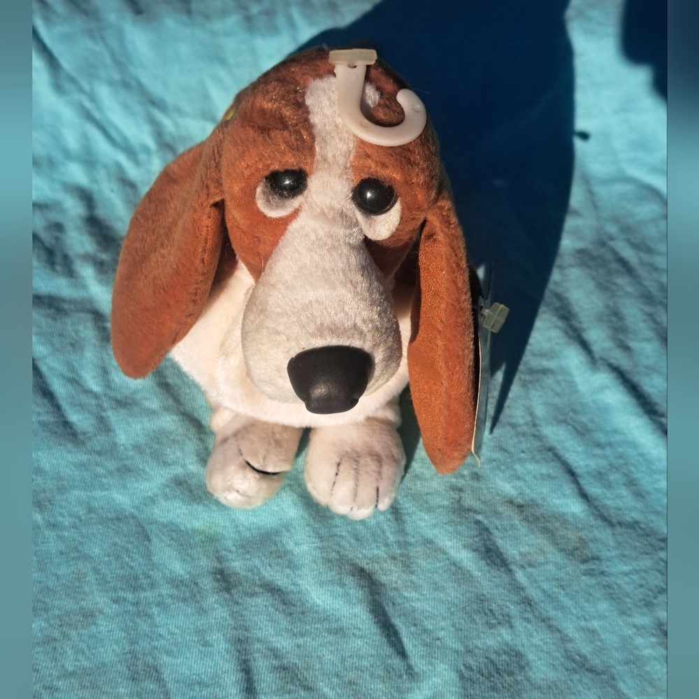 Hush Puppy Vintage 1983 beanie Plush Toy